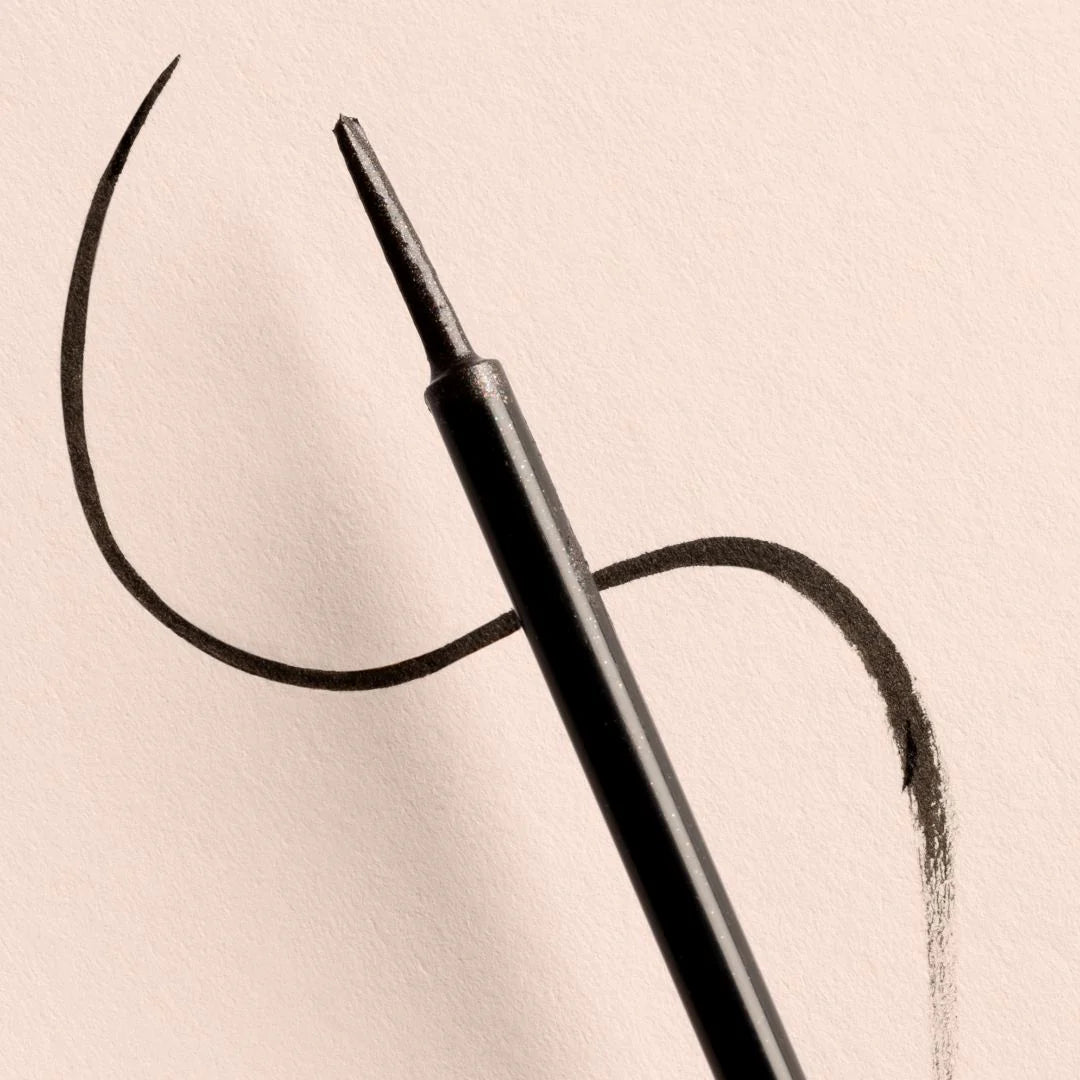 Beauty From Bees Liquid Eyeliner – Black