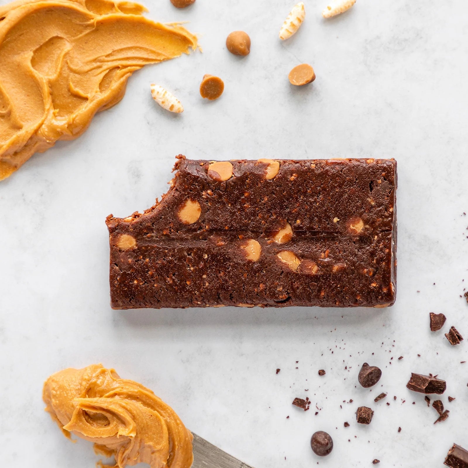GoMacro Double Chocolate + Peanut Butter Chips MacroBar – 65g Bar