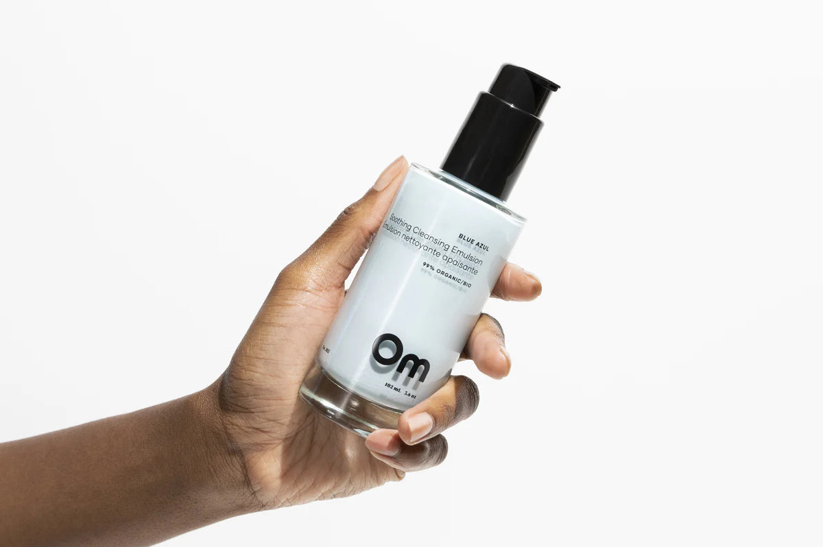 Om Organics Blue Azul Soothing Cleansing Oil – 102 mL